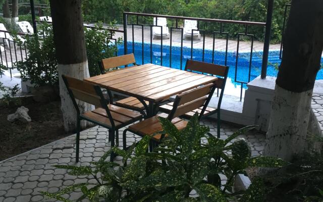Lidiya otel