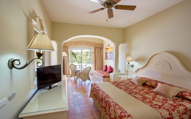 Eurostars Grand Cayacoa