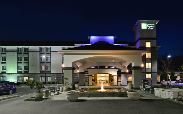 Holiday Inn Express Tacoma South Lakewood, an IHG Hotel