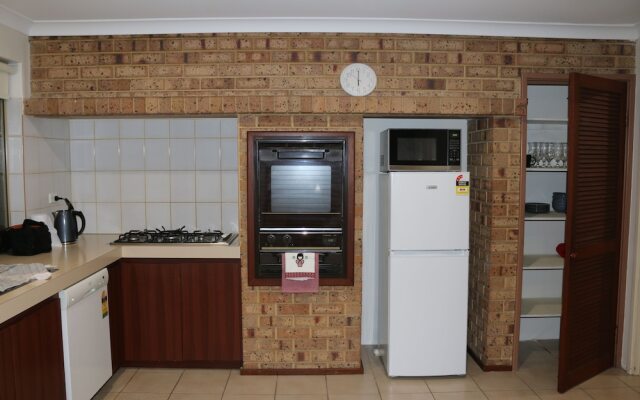 Cozy Stay at Dunstan
