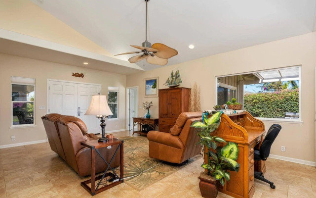 Big Island Awamoa Hale by Coldwell Banker Island Vacations