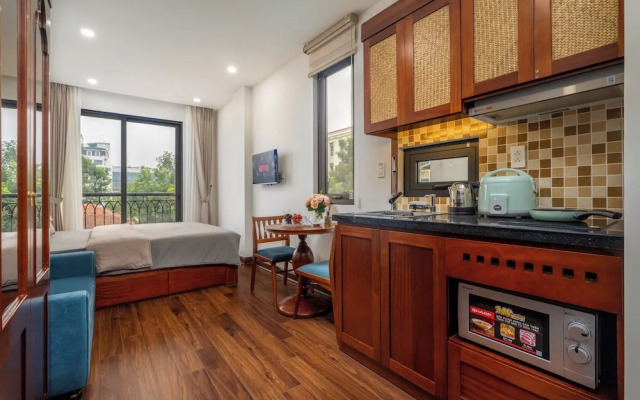 Evelyn Indochine Chic in Central Hanoi