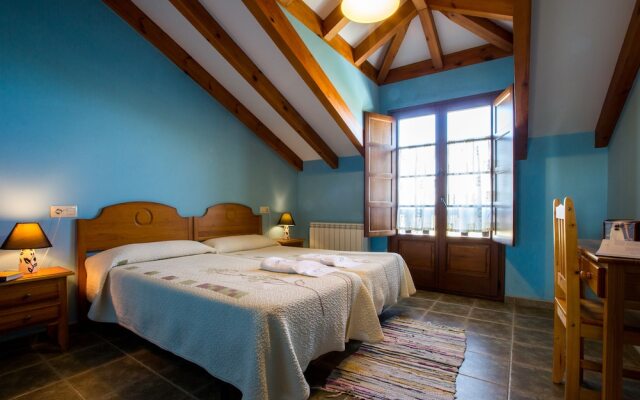 Apartamentos Rurales Los Pontigos