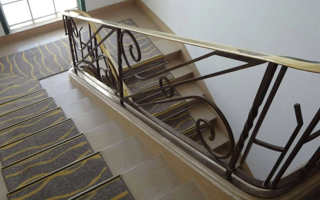 Brit Hôtel du Parc Niort Centre - Parking gratuit