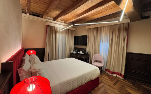 Palazzo Gambirasi Luxury Suite Roma