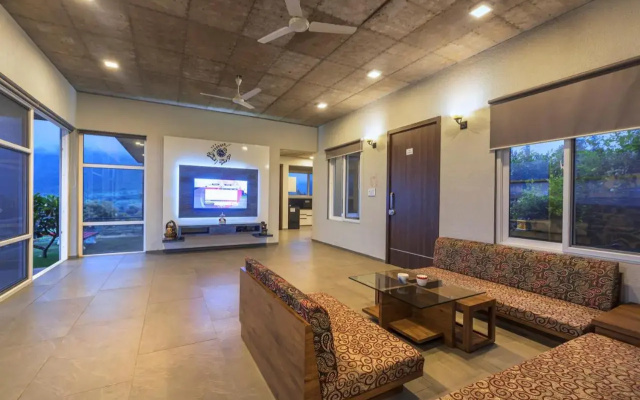 SaffronStays Serenity
