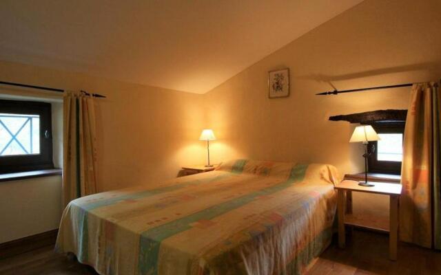 Gîte Villeneuve-d'Allier, 4 pièces, 6 personnes - FR-1-582-208