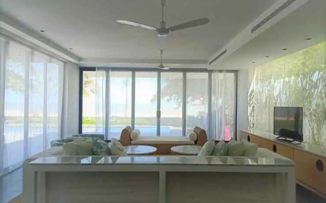 Sanctuary Ho Tram Resort