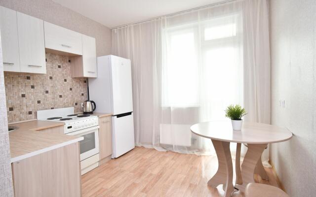 City124 на улице Батурина