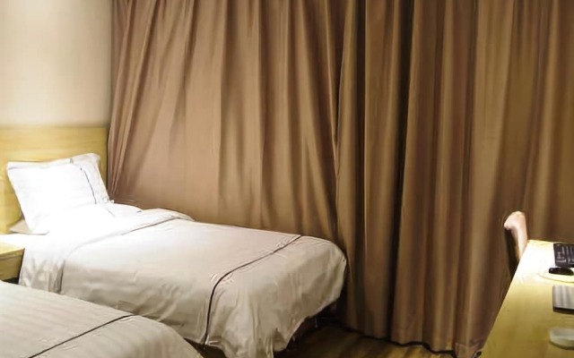 Starway Hotel