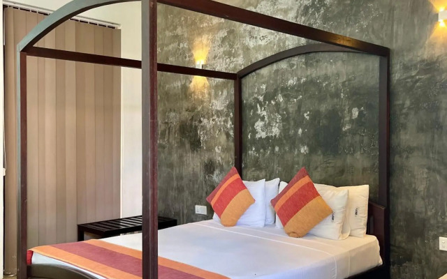 Olanro Hotel