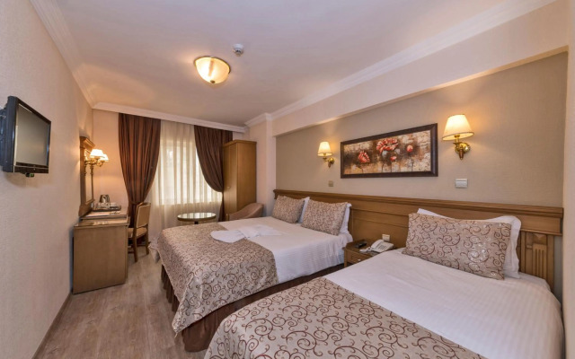 Hotel Aria Gajayana Malang