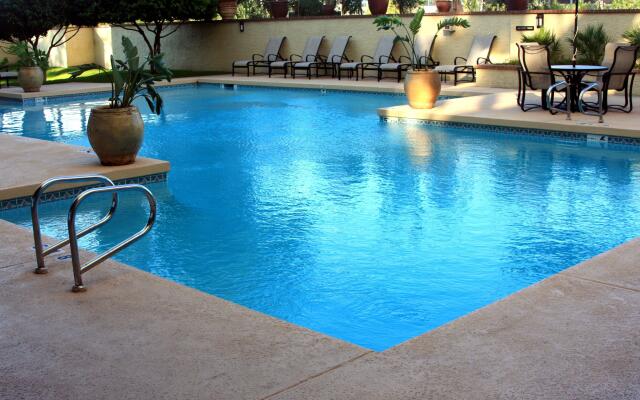 Crowne Plaza Phoenix Airport - PHX by IHG