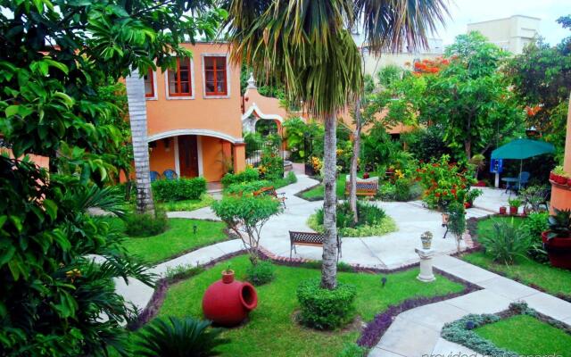 Hacienda San Miguel Hotel & Suites