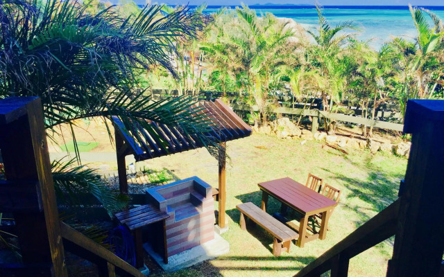 Ma-Blue Garden House