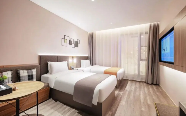 Home Selection Hangzhou Xihu Hubin Yintai i77 Store