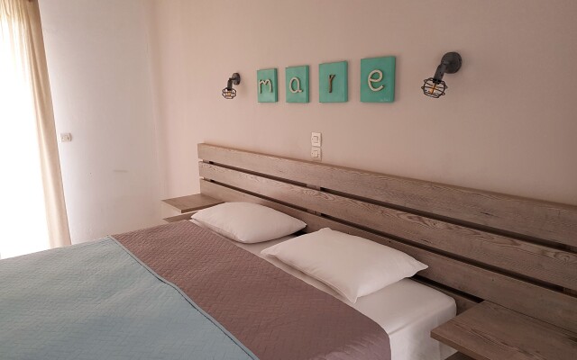 Petros Studios & Suites