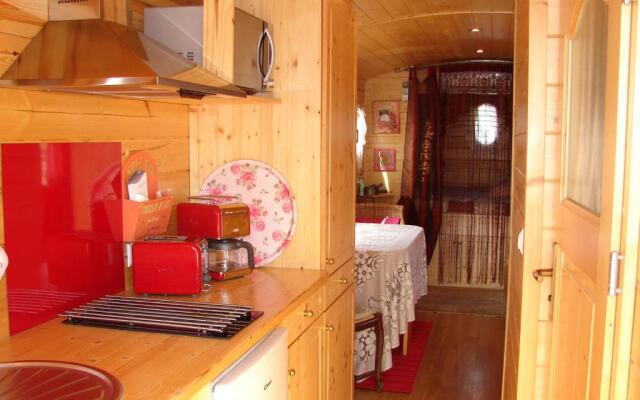 Gites Et Roulottes Du Grand Puits