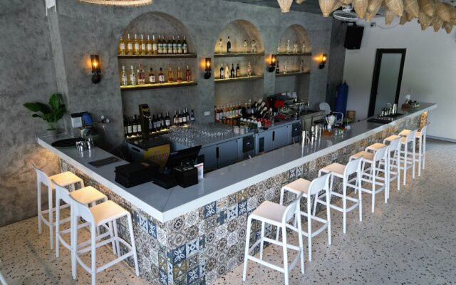 Quiri Peninsula Hostel