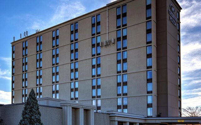 Crowne Plaza Newark Airport by IHG