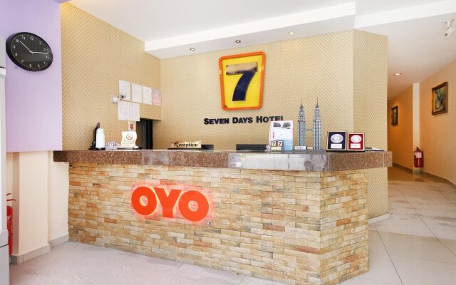 OYO 635 Seven Days Hotel