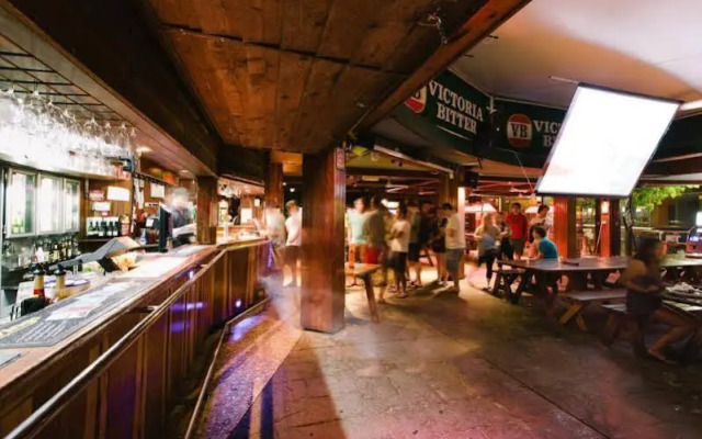 Beaches Backpackers Airlie Beach - Hostel