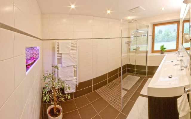 Apart Central – Premium Mountain & Garden
