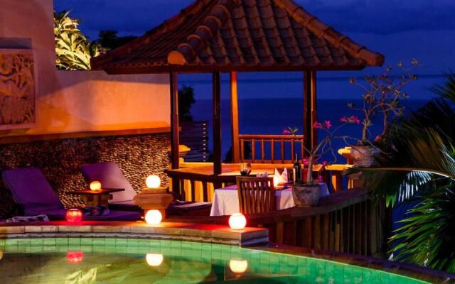 Blue Moon Villas