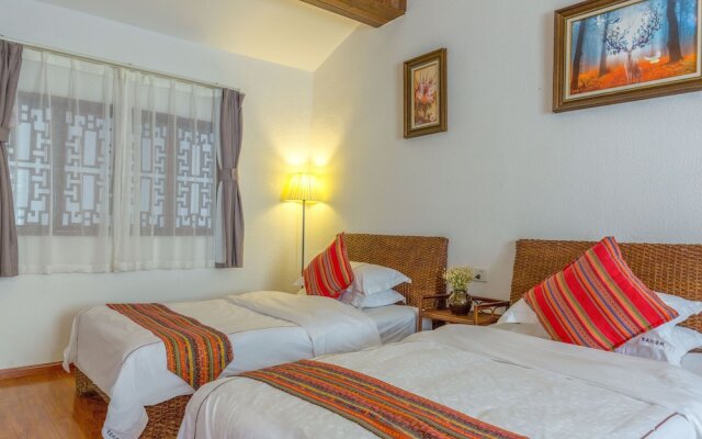 Lijiang Tailai Inn