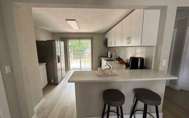 Amazing House relax Near Raymond Stadium