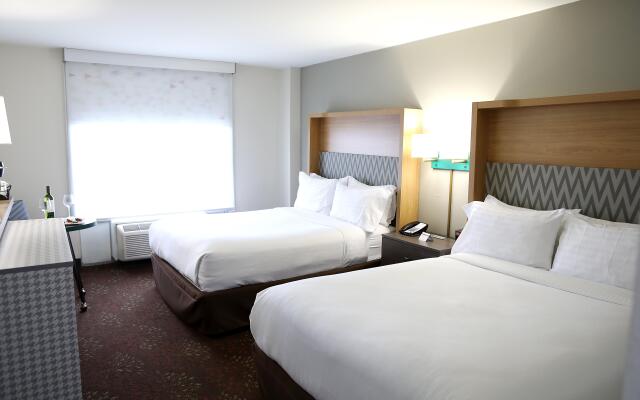 Holiday Inn Chicago O'Hare Area by IHG