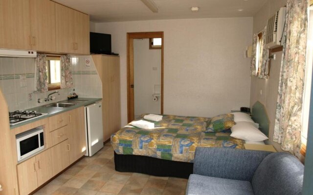 Cowra Holiday Park