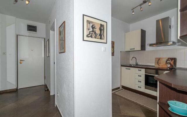 Trstenik Beach Apartments