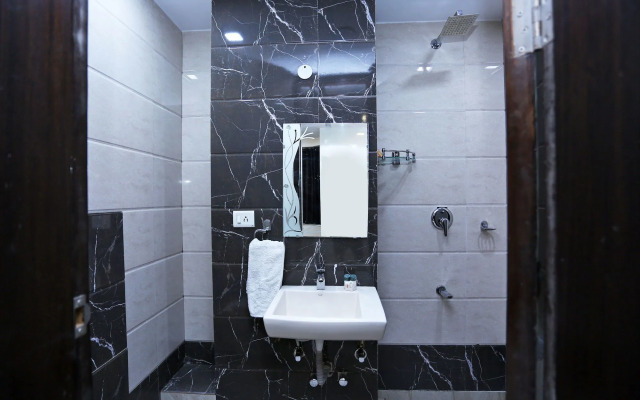 Blessings Inn by OYO Rooms