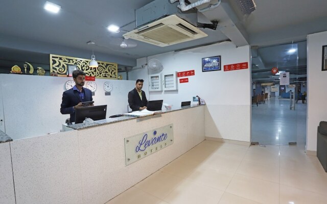 Capital 0 18693 Hotel Levanti