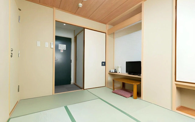 Sakura Ryokan Asakusa Iriya