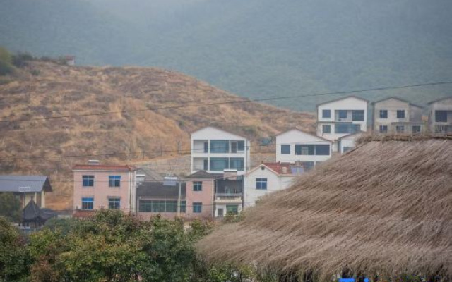 Anji Midsummer Dream Wild Luxury Homestay – Outside – Huzhou
