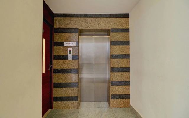 Capital O 19377 Falnir Palace