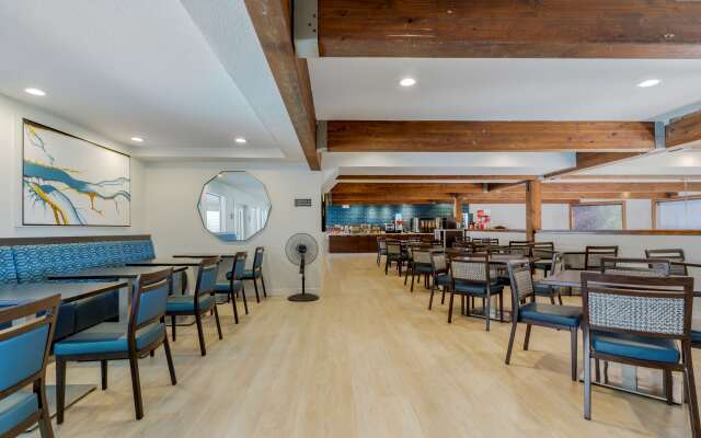 Best Western Plus Novato Oaks Inn