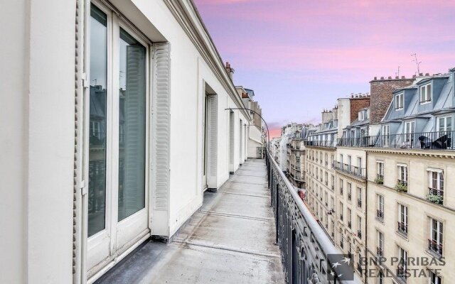 Sweet Inn Apartments- Champs Elysés (Various addresses)