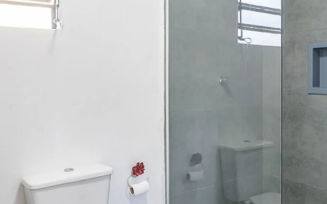 House 120m From Lagoa do Meio Ibiraquera Tai025