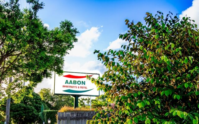 Aabon Apartments & Motel