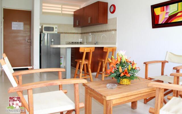 Apartahotel Los Cerezos