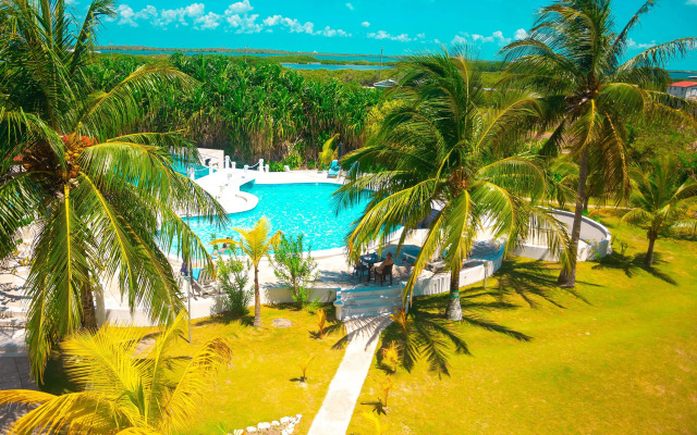 Best Western Grand Baymen Gardens