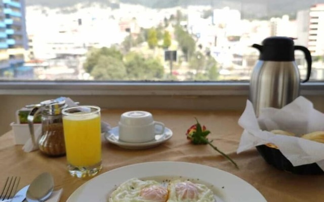 Val Hotel Santamaria Quito