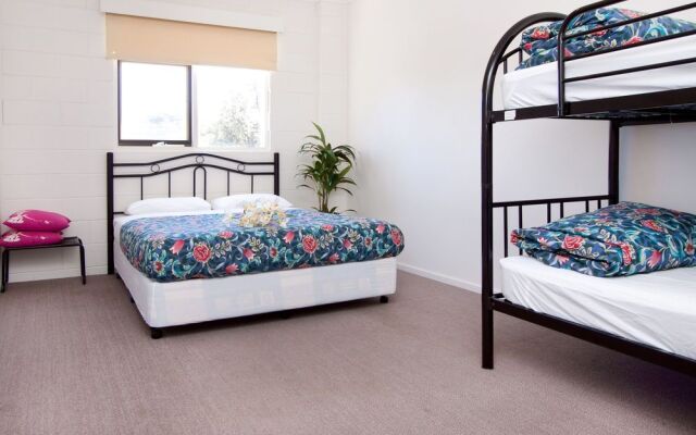 Bayplay Beach Accommodation - 3 locations