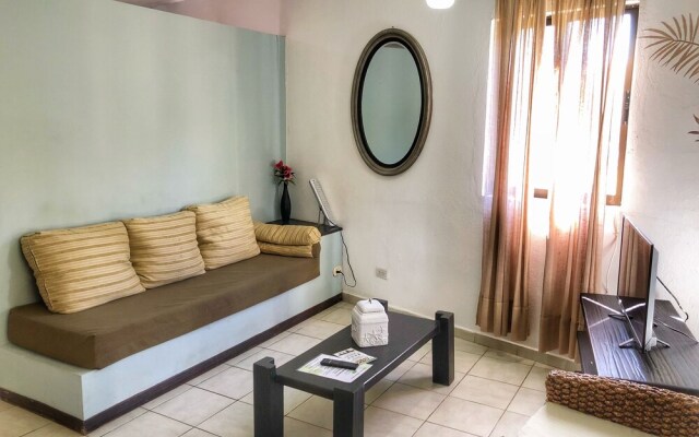 Plaza Royal Apartments