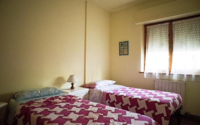 Belvilla by OYO Holiday Home in Pacaino With Pool