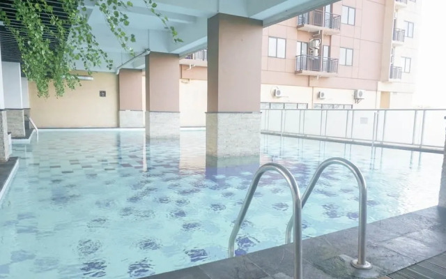 Homey & Restful Studio At Tamansari Panoramic Apartment
