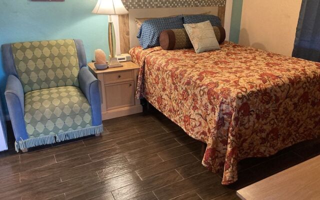 Siesta Motel and Surfside Cabanas